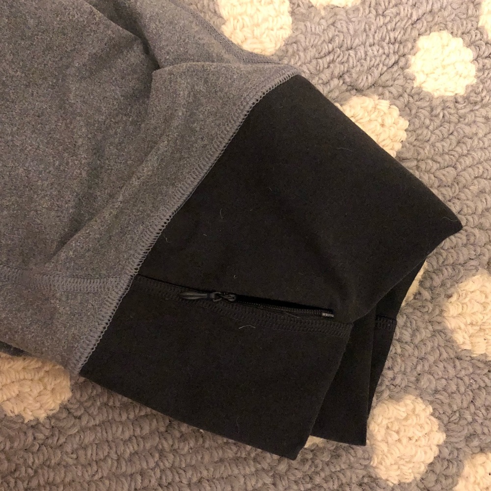 Fabletics leggings - Picture 3 of 3